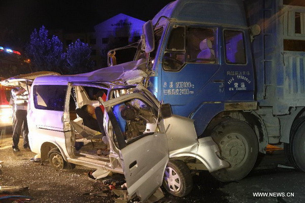 Tai nạn giao thông tại Trung Quốc khiến 9 người thiệt mạng ảnh 1