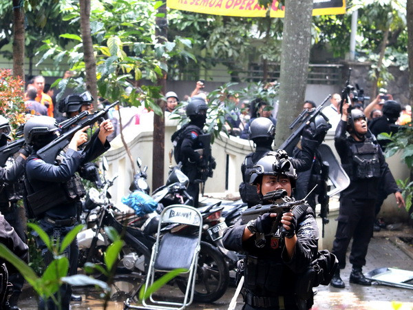 Indonesia bắt 6 nghi phạm khủng bố âm mưu tấn công đồn cảnh sát ảnh 1