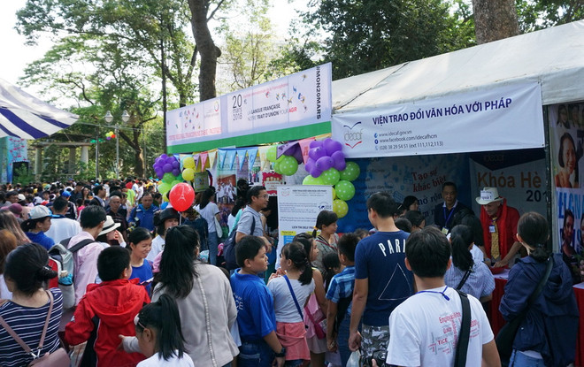 Sinh viên Pháp ngữ 6 quốc gia tham gia trường Hè ở Việt Nam ảnh 1