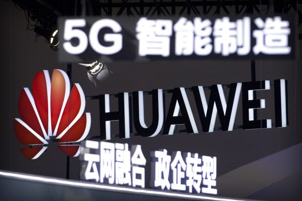 Báo Mỹ: Chính quyền Trump đang ép các đồng minh ngăn cản Huawei ảnh 1