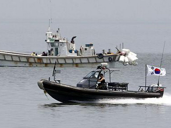 Ngành đóng tàu Hàn Quốc gặp khó khăn do cạnh tranh từ Trung Quốc ảnh 1