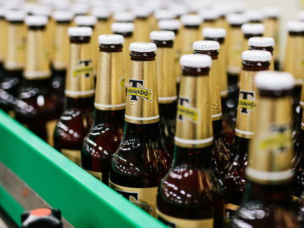 Sinh viên Mỹ nuôi tham vọng nấu bia đặc biệt trên mặt trăng ảnh 1