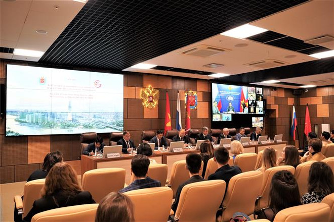 Kỷ niệm 45 năm ngày ký thỏa thuận hợp tác St. Petersburg-TP.HCM ảnh 2