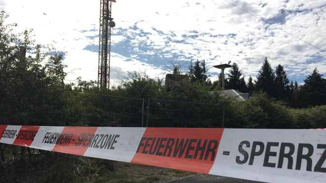 Sập giàn giáo bảo trì tháp truyền hình ở Đức, 3 người thiệt mạng ảnh 1