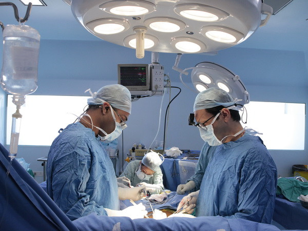 Hy vọng cho người bệnh tim nhờ ghép tim nhân tạo tại Nga ảnh 1