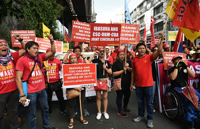 Philippines: Tuần hành lớn yêu cầu chính phủ sửa chính sách lao động ảnh 1