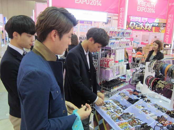 Hàn Quốc: Những sản phẩm thu hút cánh mày râu nhất ở K-Beauty 2014 ảnh 2