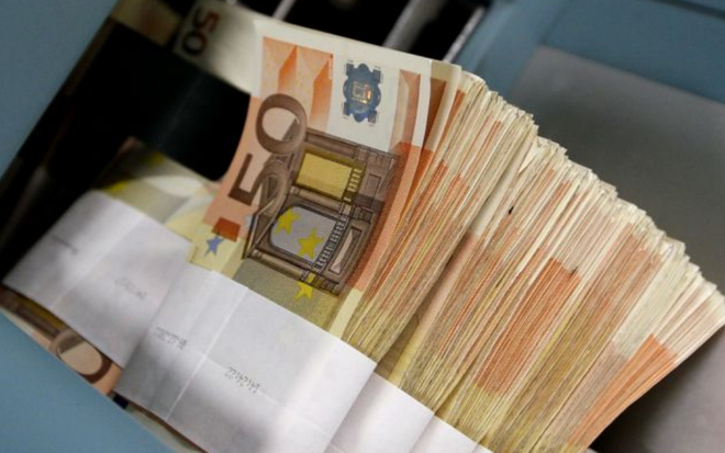 EC "tuýt còi" 6 quốc gia có nguy cơ lạm chi quá quy định ảnh 1