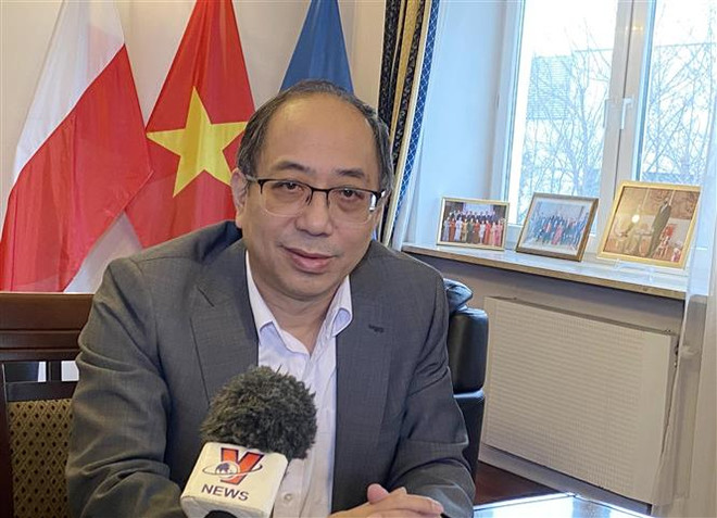 Đại sứ quán: Bảo hộ công dân từ Ukraine là nhiệm vụ hàng đầu ảnh 2