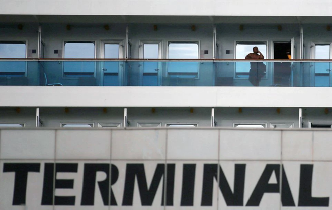 COVID-19: Brazil khuyến cáo người dân không nên đi du thuyền ảnh 1