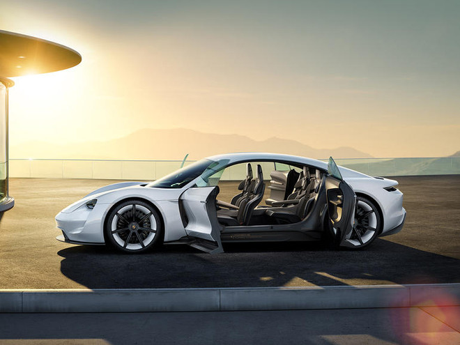 Mê mẩn với 7 mẫu xe chạy điện sẽ gây "ồn ào" trong năm 2017 ảnh 6