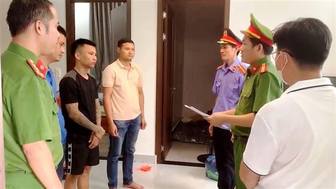 Triệt phá ổ nhóm hoạt động "tín dụng đen" tại các tỉnh miền Trung ảnh 1