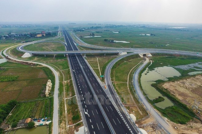 Ảnh minh họa. (Nguồn: Vietnam+) Bộ Tài chính nói gì về một loạt đề xuất cơ chế cho cao tốc Bắc-Nam? ảnh 1