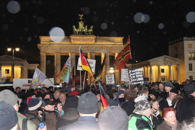 Làm mới bản thân "mọi lúc, mọi nơi" với bốn kiểu tóc đơn giản ảnh 5