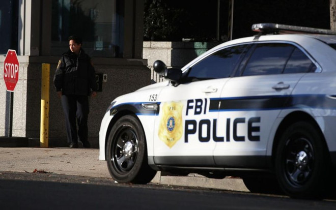 Phát hiện gói đồ "khả nghi" tại một loạt cơ quan công quyền Mỹ ảnh 1