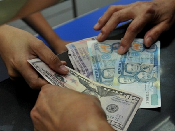 Kiều hối Philippines tháng Chín đạt mức cao nhất năm ảnh 1