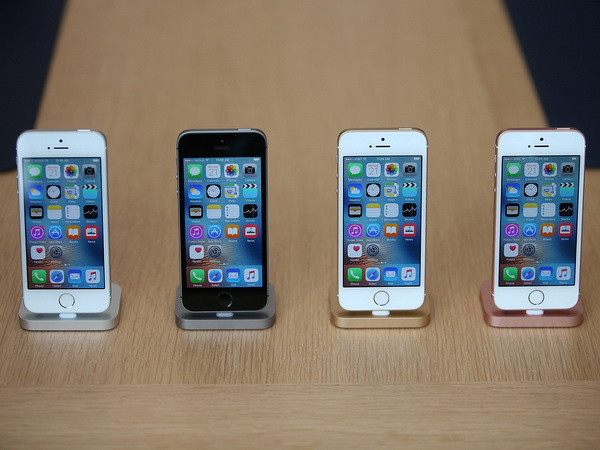 Apple hướng tới phát triển dịch vụ nhằm giảm phụ thuộc iPhone ảnh 1