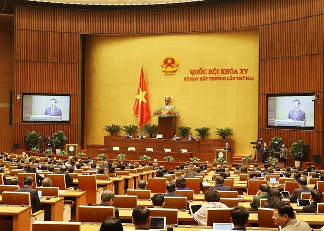 Chủ tịch Quốc hội Vương Đình Huệ phát biểu bế mạc Kỳ họp bất thường lần thứ 2, Quốc hội khóa XV. (Ảnh: Trí Dũng/TTXVN) Thông cáo báo chí số 4, Kỳ họp bất thường lần thứ 2, Quốc hội khóa XV ảnh 1