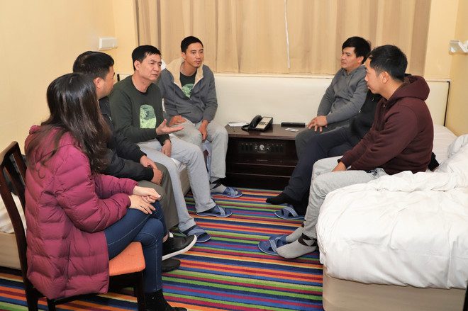 Thuyền viên tàu gặp nạn Aulac Fortune đã được bố trí nơi tạm nghỉ ảnh 1