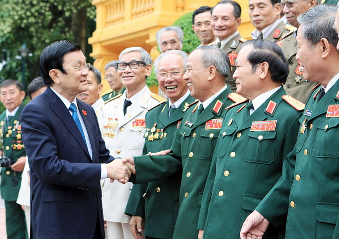 Chủ tịch nước gặp mặt Đoàn cựu chiến binh Sư đoàn I Anh hùng ảnh 1