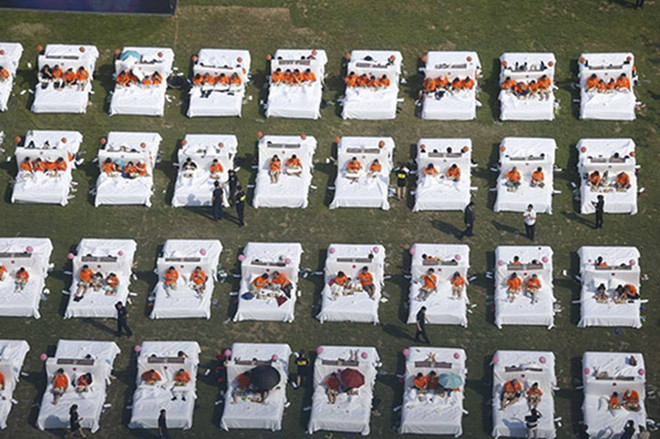 [Photo] Dễ dàng lập kỷ lục thế giới nhờ ăn sáng cùng nhau ảnh 1