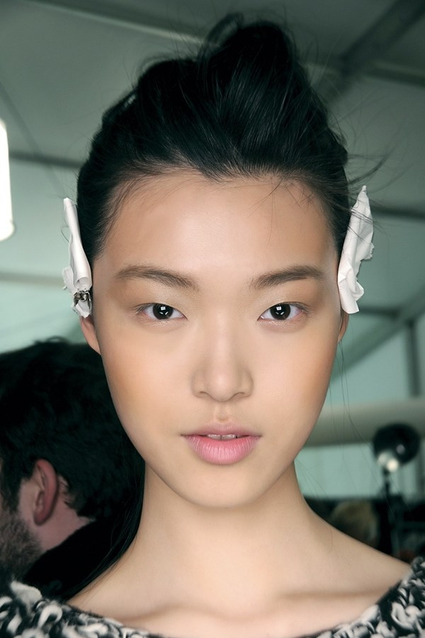 Cảm hứng làm đẹp theo phong cách vũ công ballet ảnh 7