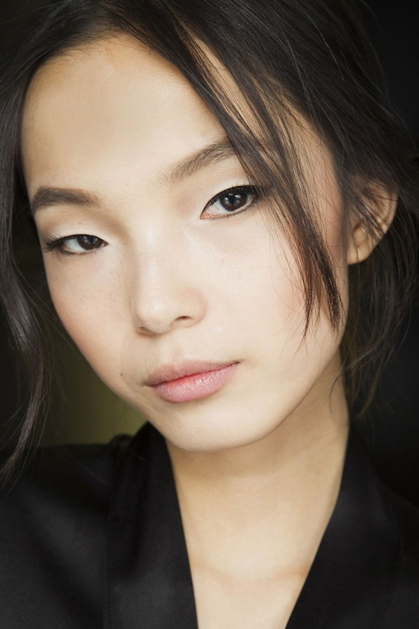 Cảm hứng làm đẹp theo phong cách vũ công ballet ảnh 5