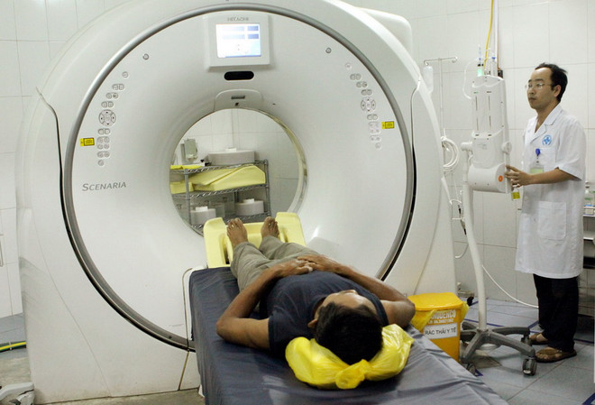 Có thể giãn điều chỉnh giá dịch vụ y tế một số tỉnh sang 2017 ảnh 1