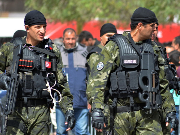 Lực lượng an ninh Tunisia triệt phá mạng lưới khủng bố gần Tunis ảnh 1