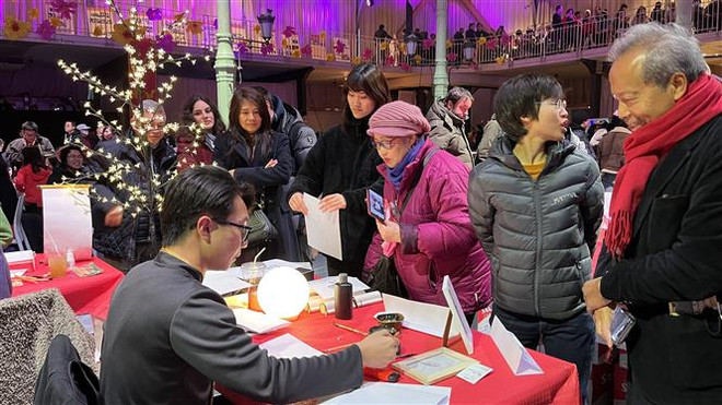 Xuân Quý Mão 2023: Tưng bừng hội Tết ở ngoại ô thủ đô Paris ảnh 2