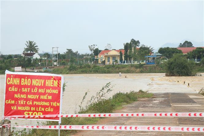 Đắk Lắk tập trung khắc phục hậu quả mưa lũ, ổn định đời sống nhân dân ảnh 1