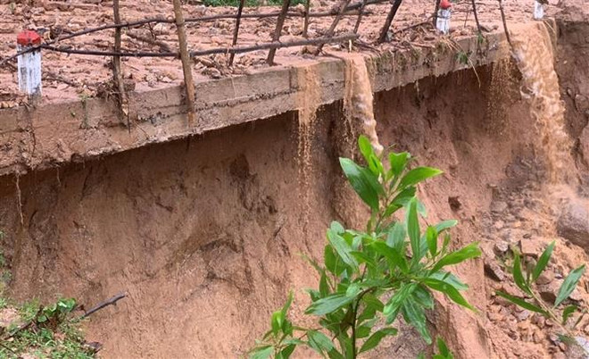 Bình Định: Mưa lớn gây sạt lở nghiêm trọng tại huyện miền núi An Lão ảnh 3