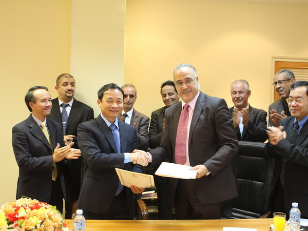 Ký thỏa thuận hợp tác hai hãng thông tấn Việt Nam-Algeria ảnh 1