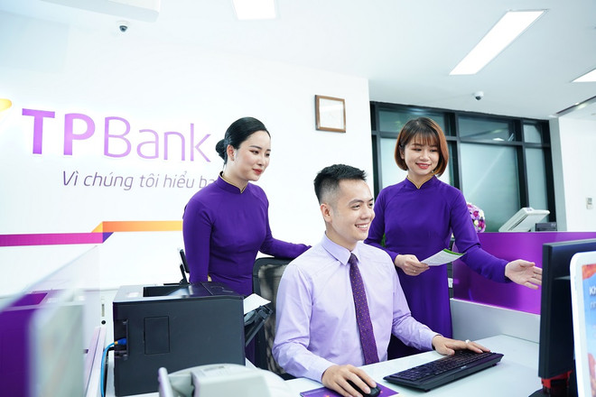 Đầu năm 2023, TPBank đã tăng vốn điều lệ lên mức 22.016 tỷ đồng. (Ảnh: Vietnam+) TPBank: Lợi nhuận trước thuế sáu tháng khả quan, đạt gần 3.400 tỷ đồng ảnh 1