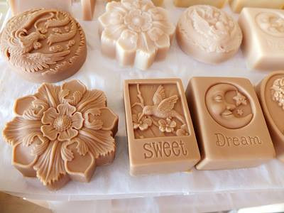 [Photo] Biến sữa mẹ thành những bánh xà phòng đáng yêu ảnh 3