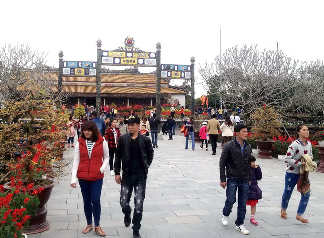 Phát động chiến dịch nâng cao hình ảnh du khách Việt Nam ảnh 1