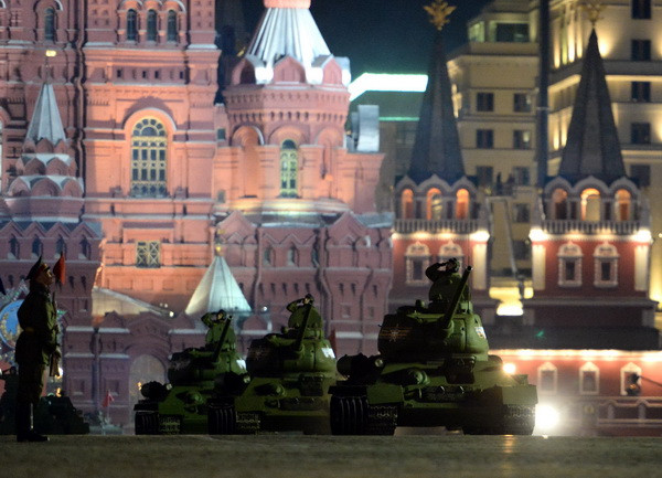 Hàng loạt hoạt động kỷ niệm Ngày chiến thắng chủ nghĩa phátxít ảnh 1