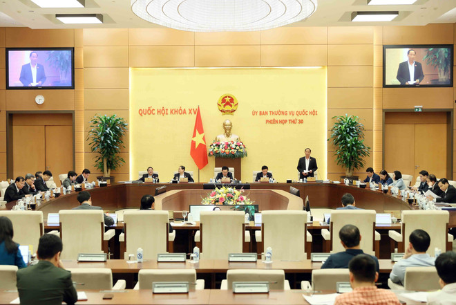 Quang cảnh Phiên họp. (Ảnh: An Đăng/TTXVN) quoc hoi_luat canh ve_1.jpg