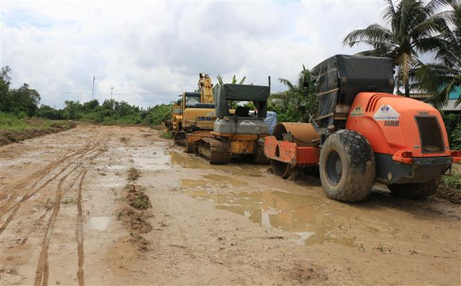 Thi công trở lại tuyến tránh Cao Lãnh với vốn đầu tư hơn 900 tỷ đồng ảnh 1