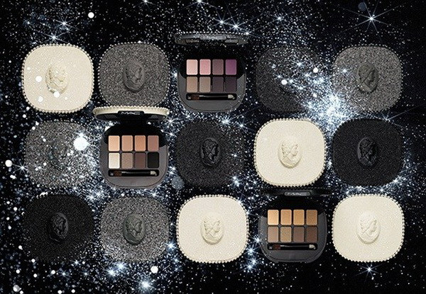 Những món mỹ phẩm chị em luôn ao ước vào dịp Giáng sinh ảnh 2