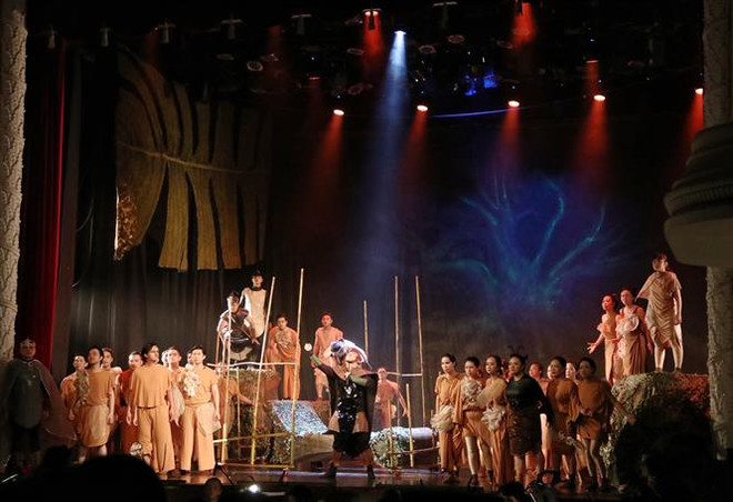 Kỷ niệm 30 năm thành lập Nhà hát Giao hưởng, Nhạc-Vũ kịch TP.HCM ảnh 3