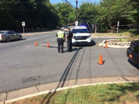 Ba vụ nổ súng liên tiếp làm ít nhất 10 người thương vong tại Mỹ ảnh 1