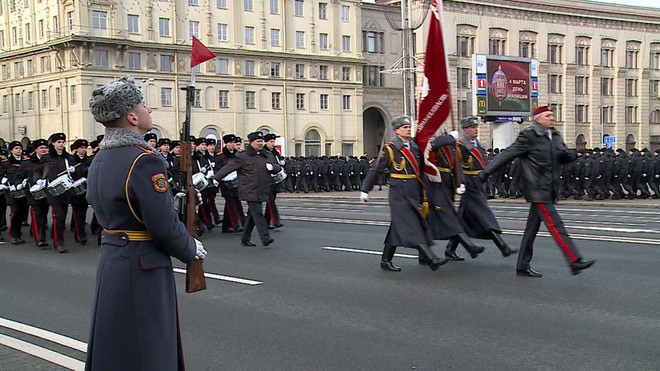 Bộ trưởng Tô Lâm dự kỷ niệm 100 năm Ngày thành lập cảnh sát Belarus ảnh 1