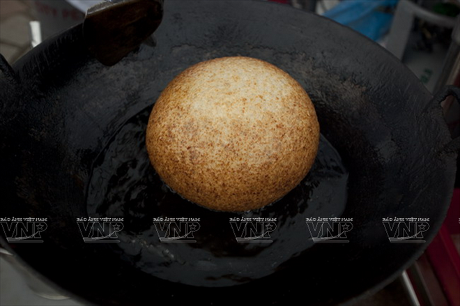 Khám phá ẩm thực Nam Bộ: Thưởng thức Bánh xôi chiên phồng ảnh 3