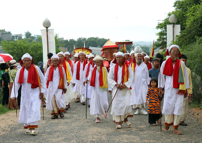 Tưng bừng Lễ hội Katê của đồng bào Chăm ở Ninh Thuận ảnh 1