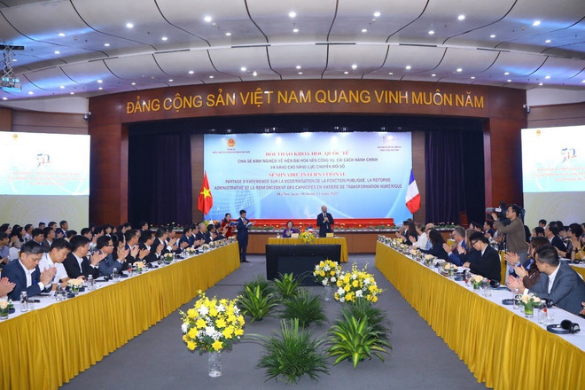 hien dai hoa nen cong vu_viet nam-phap 3.jpg
