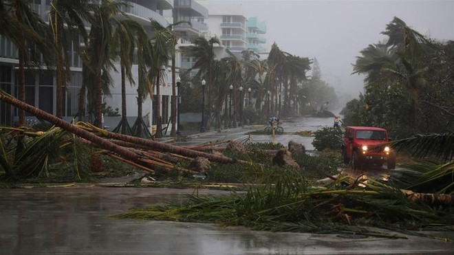 Bão Harvey và Irma có thể gây thiệt cho nước Mỹ lên tới 290 tỷ USD ảnh 1