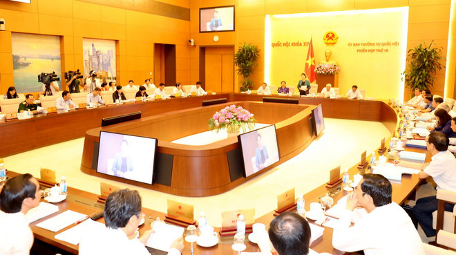 UBTV Quốc hội cho ý kiến về dự án luật đặc khu hành chính-kinh tế ảnh 1