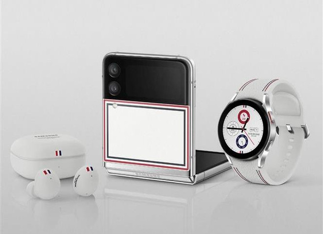 Điện thoại gập mới của Samsung sẽ sớm “lên kệ” ở 130 nước ảnh 1