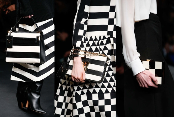 Họa tiết sọc đen trắng của Valentino "khuynh đảo" làng thời trang ảnh 10